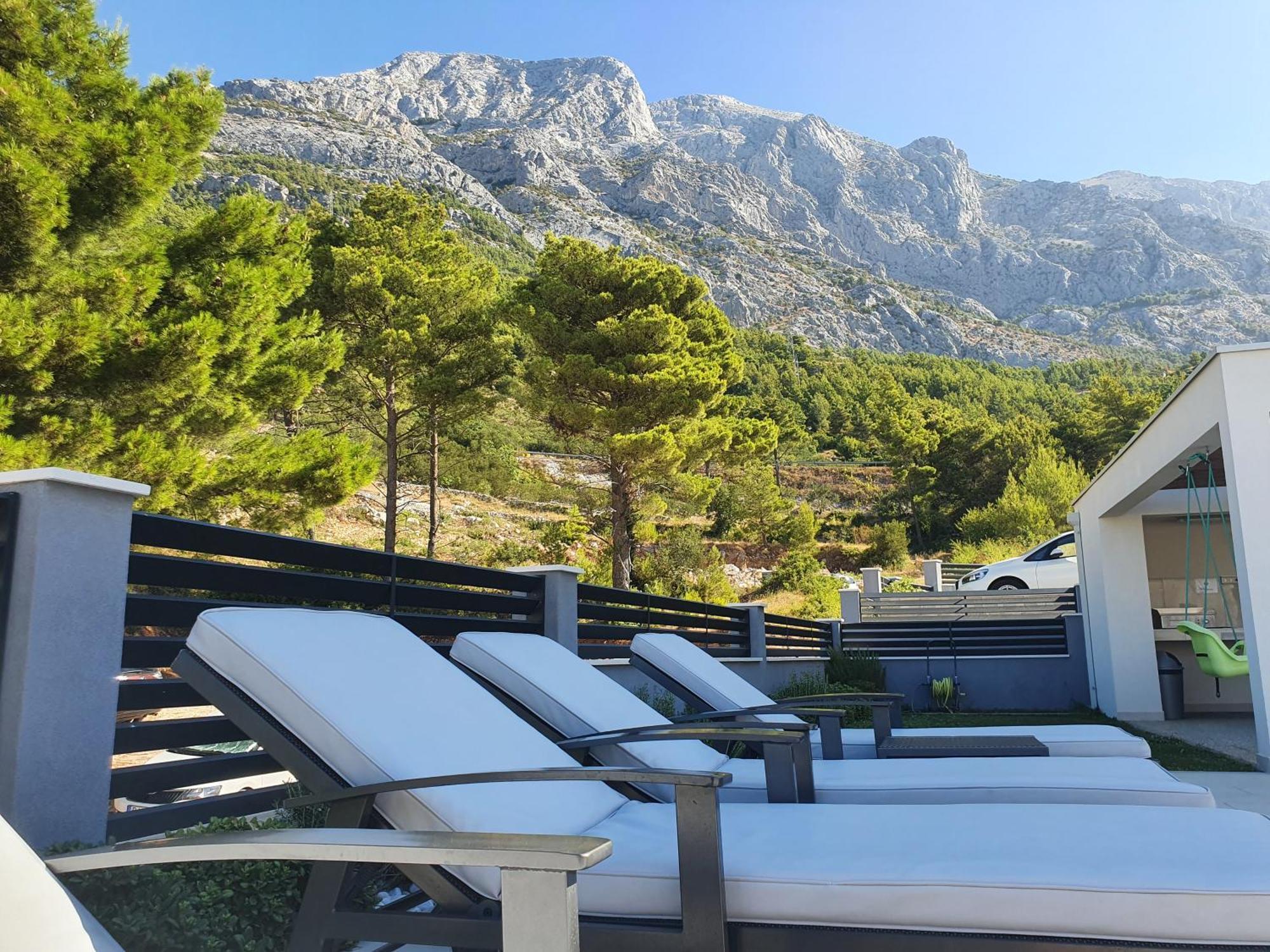 Villa La Vita Baška Voda Екстериор снимка