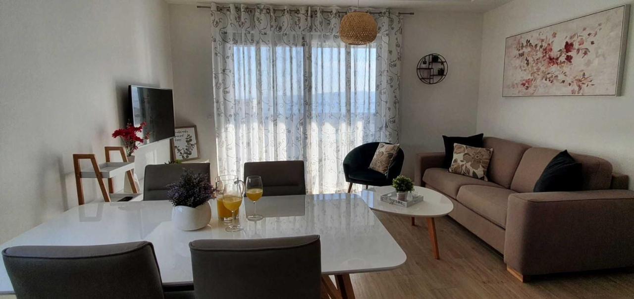 Villa La Vita Baška Voda Екстериор снимка