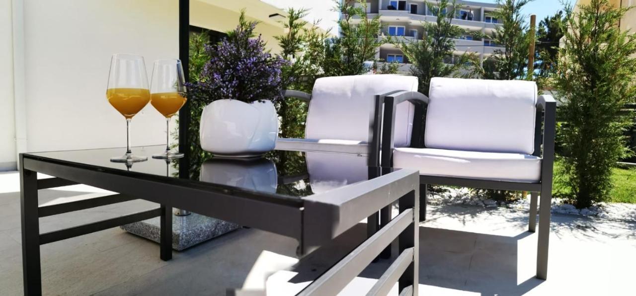 Villa La Vita Baška Voda Екстериор снимка