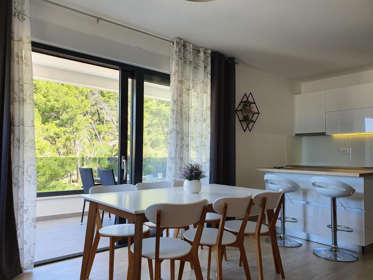 Villa La Vita Baška Voda Екстериор снимка