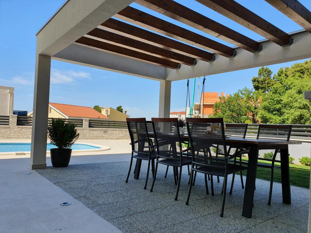 Villa La Vita Baška Voda Екстериор снимка