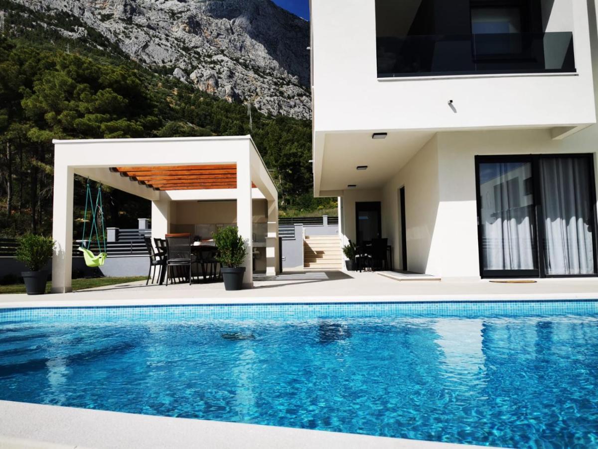 Villa La Vita Baška Voda Екстериор снимка