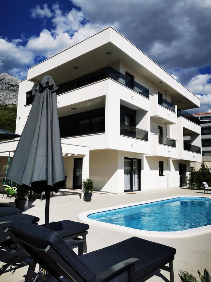 Villa La Vita Baška Voda Екстериор снимка