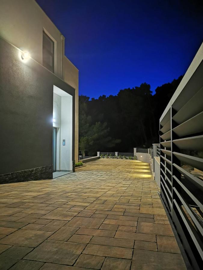 Villa La Vita Baška Voda Екстериор снимка